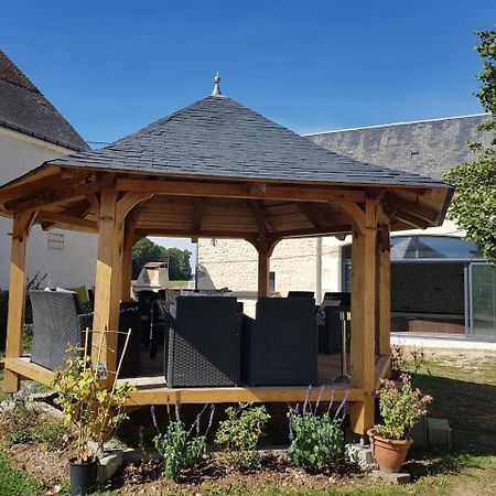 Le Clos De La Briollerie Hotell Tauxigny Exteriör bild