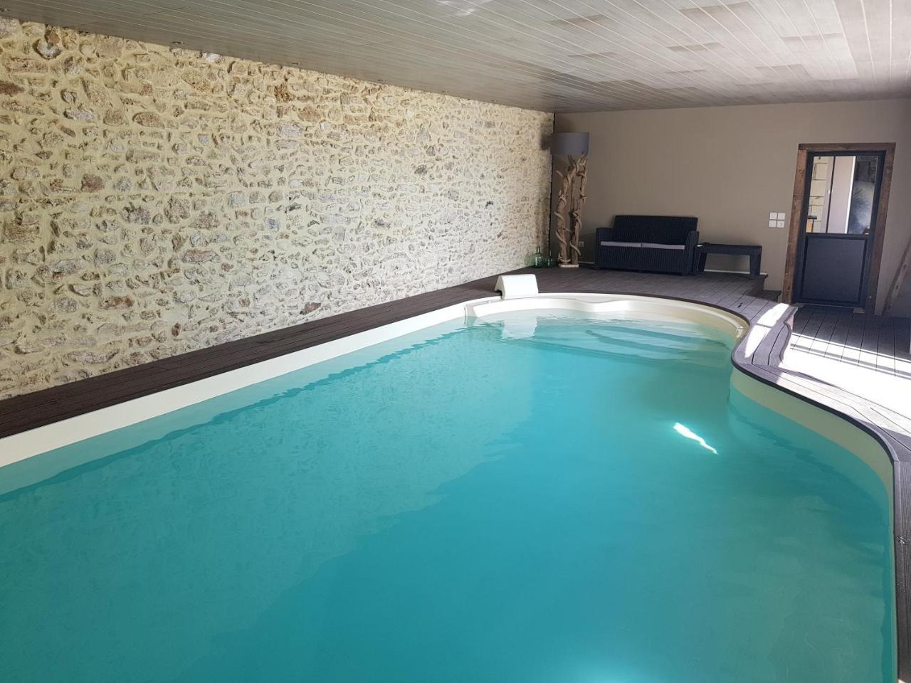 Le Clos De La Briollerie Hotell Tauxigny Exteriör bild